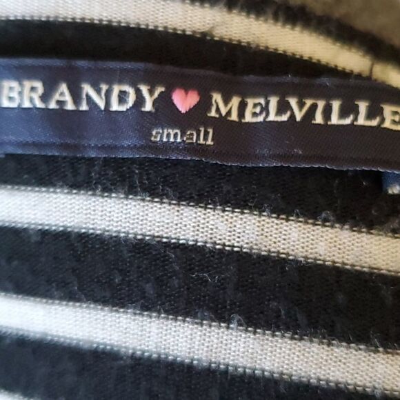 Brandy Melville super soft made in Italy tank top - Picture 7 of 8